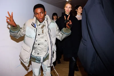 Look 19